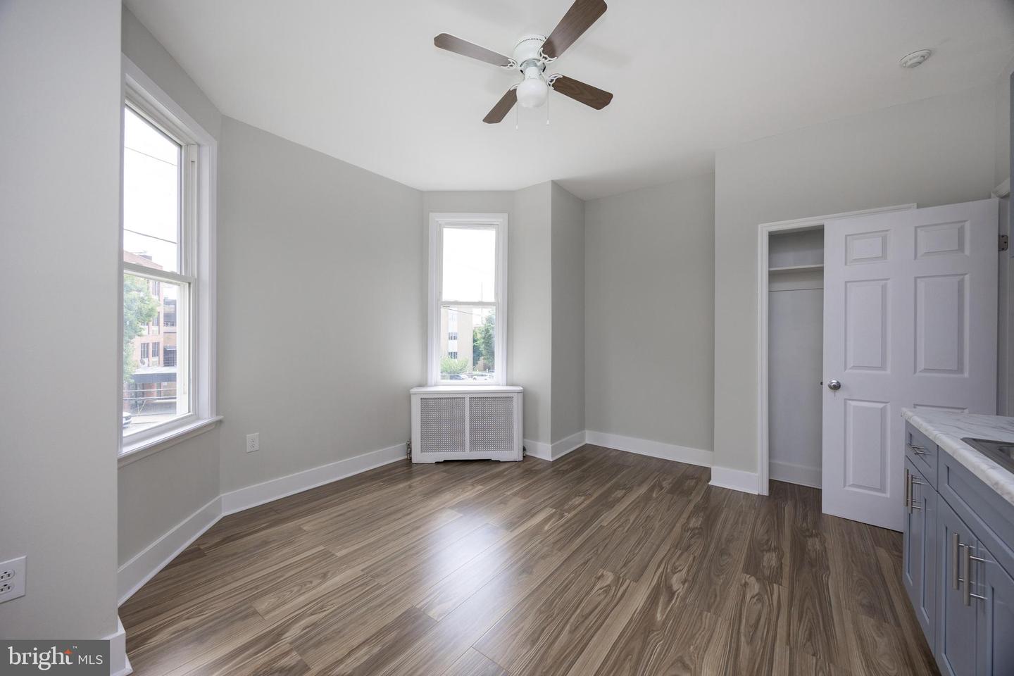 5213 N Broad St Property Photo 25