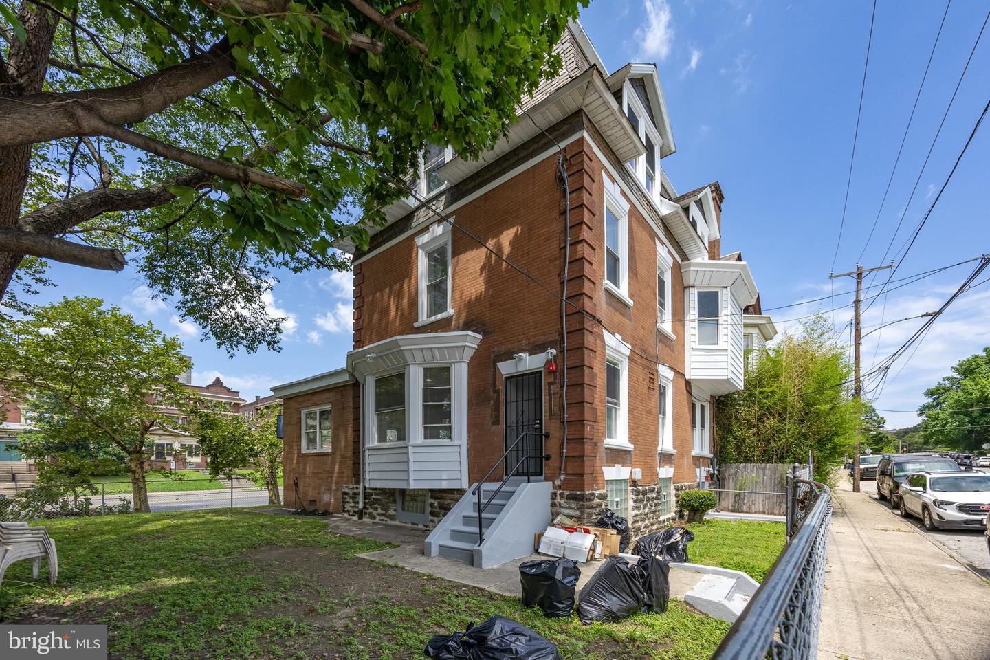 5213 N Broad St Property Photo 35