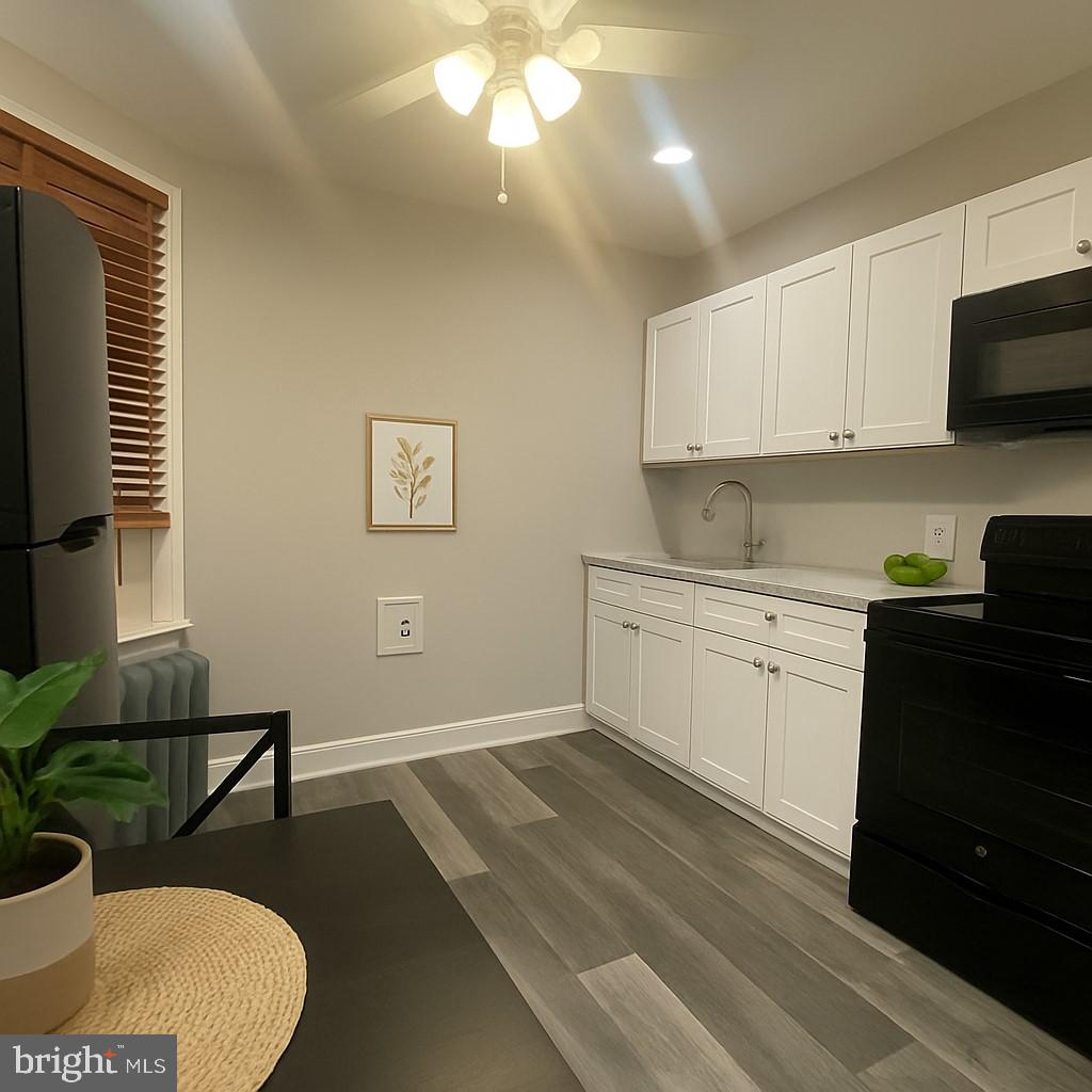 1034 W Olney Ave Property Photo 1