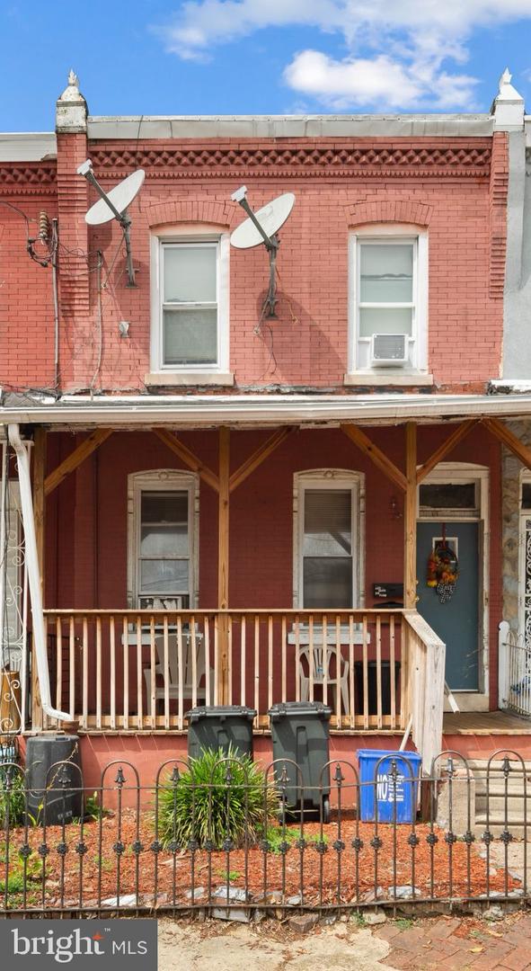 4423 Brown St Property Photo 1
