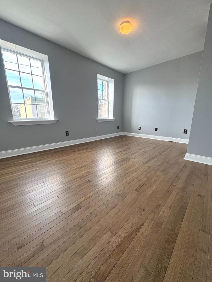 2121 N 20th St #2 Property Photo 9