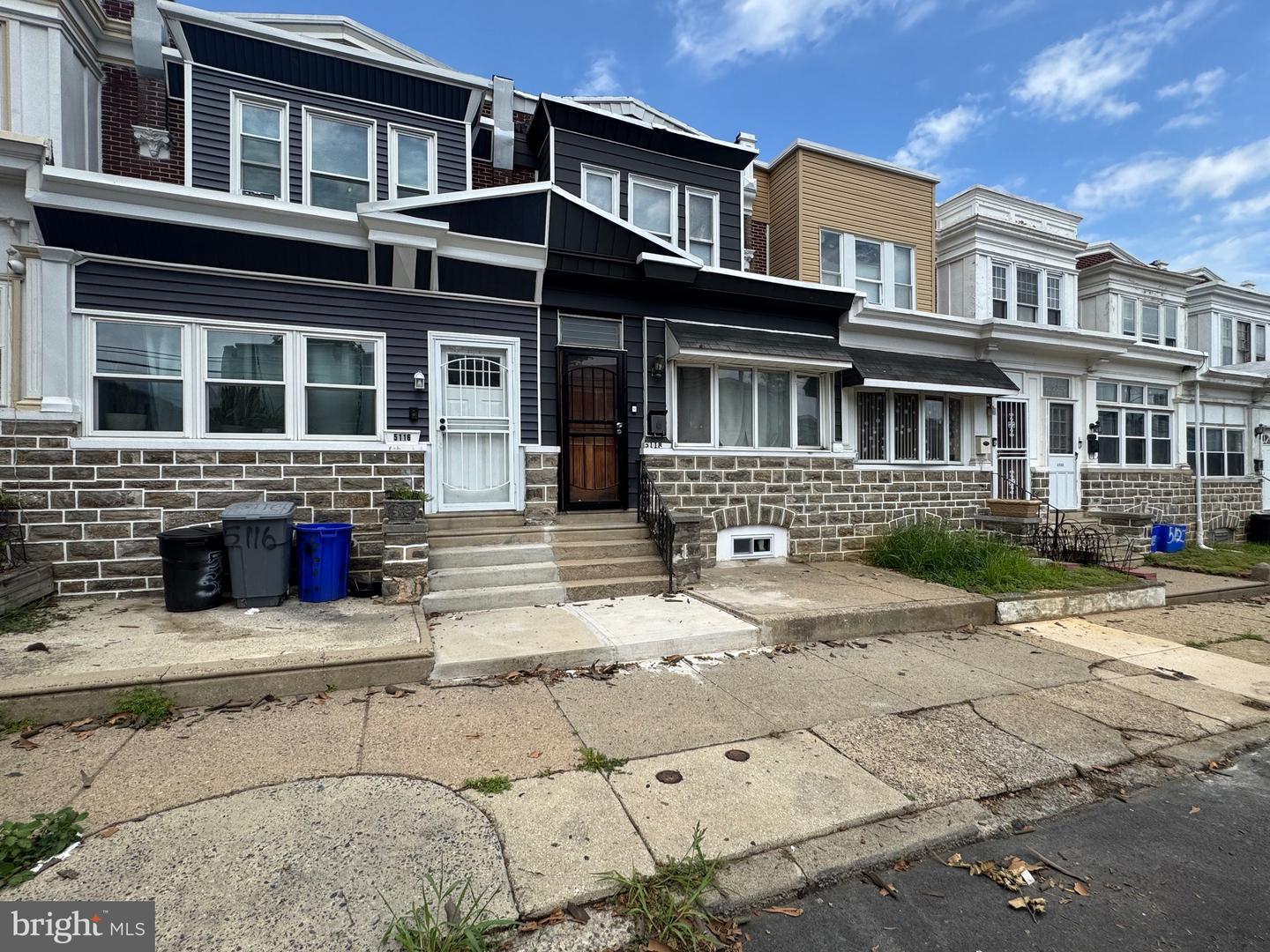 5118 Saul St Property Photo 2
