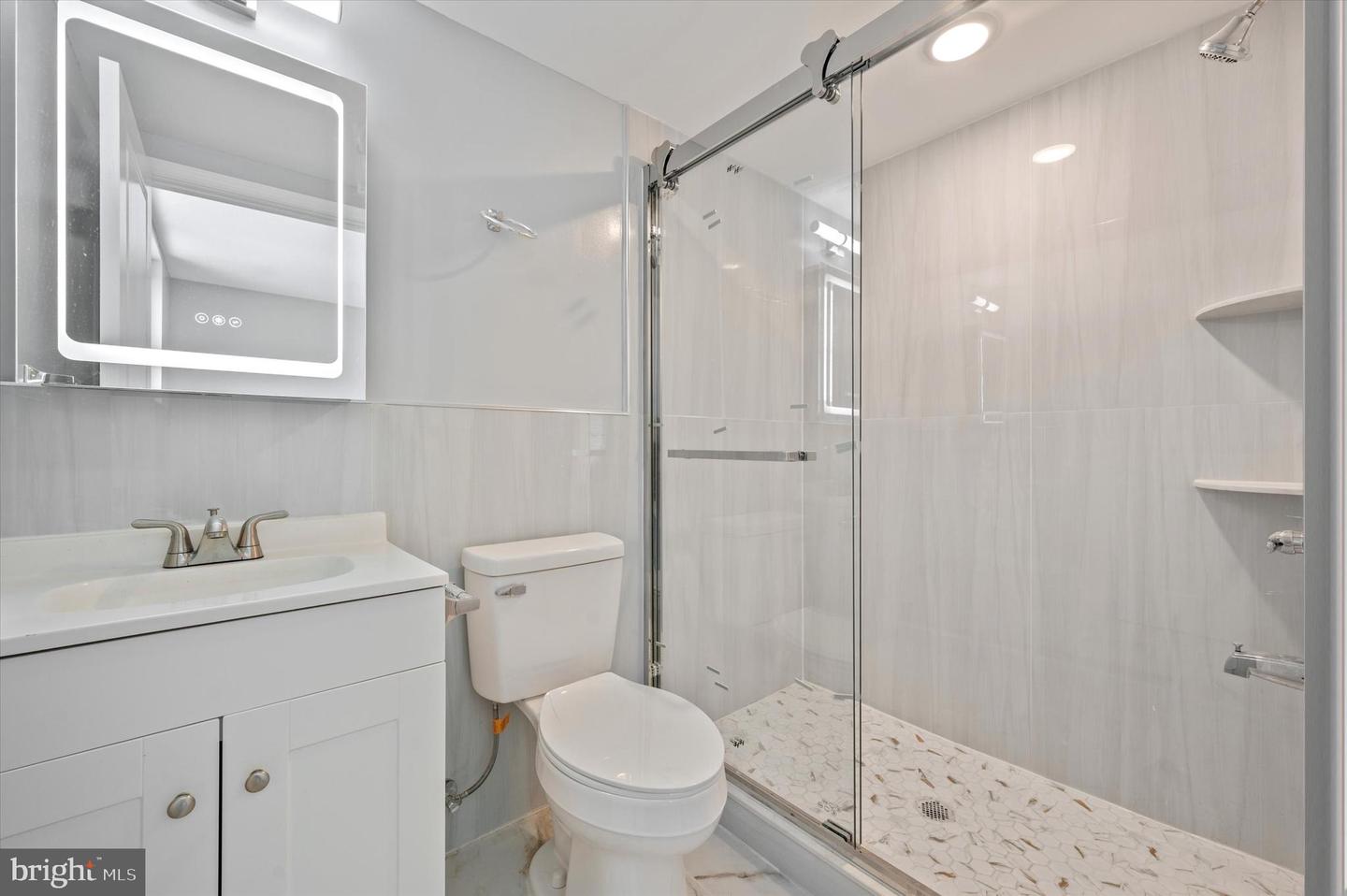 2405 Ridge Ave Property Photo 21