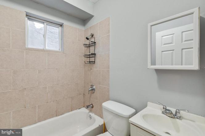 1711 N Gratz St Property Photo 28