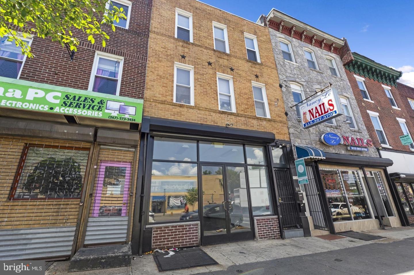 4014 Market St Property Photo 1