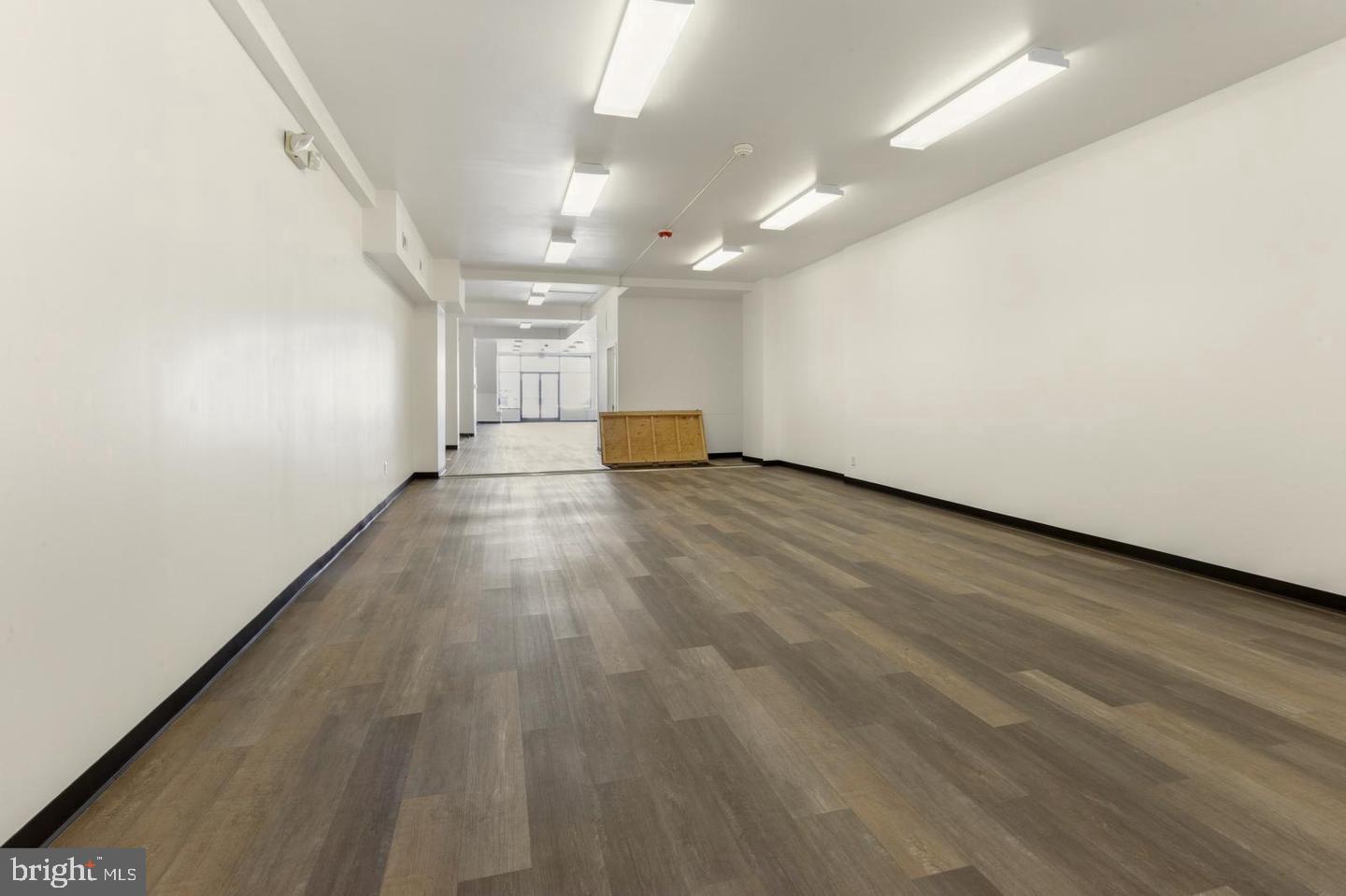 4014 Market St Property Photo 10