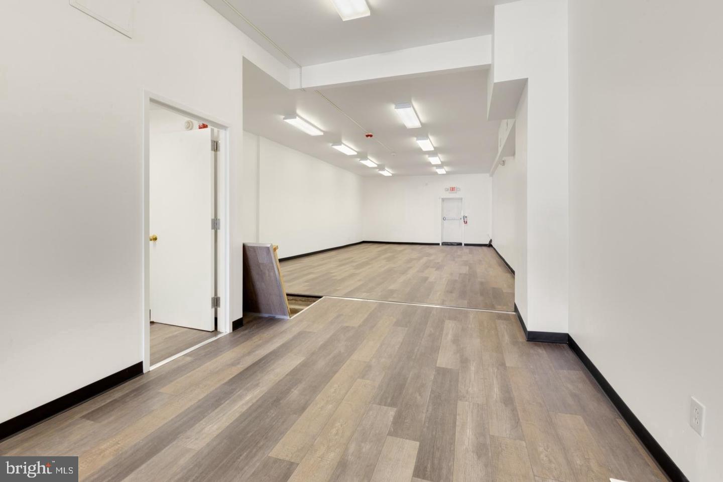 4014 Market St Property Photo 12