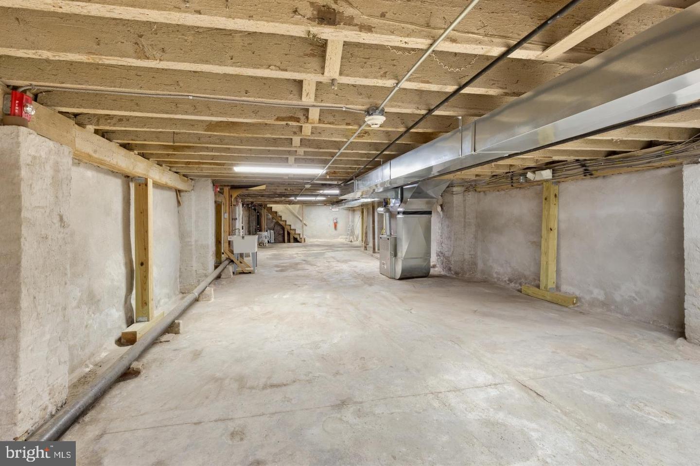 4014 Market St Property Photo 13