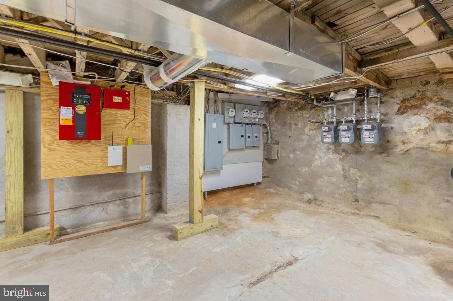 4014 Market St Property Photo 14