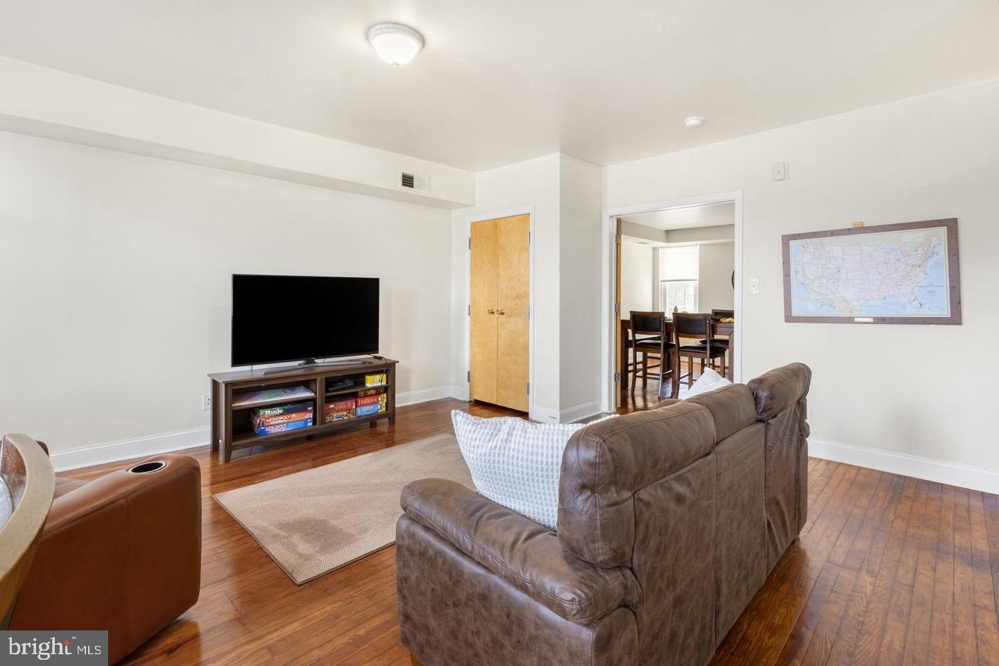 4014 Market St Property Photo 30
