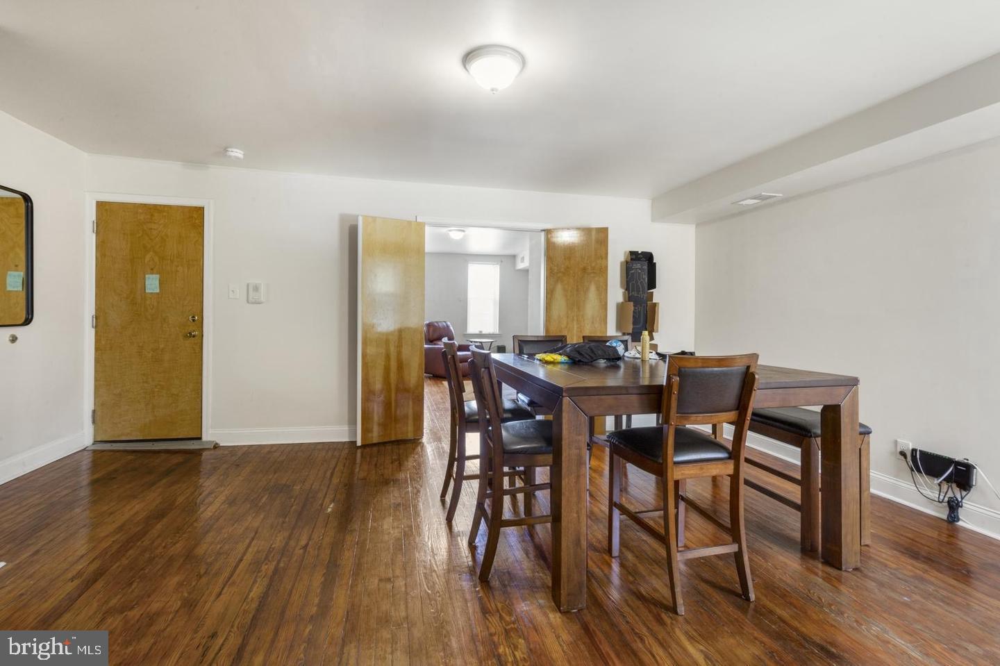 4014 Market St Property Photo 32