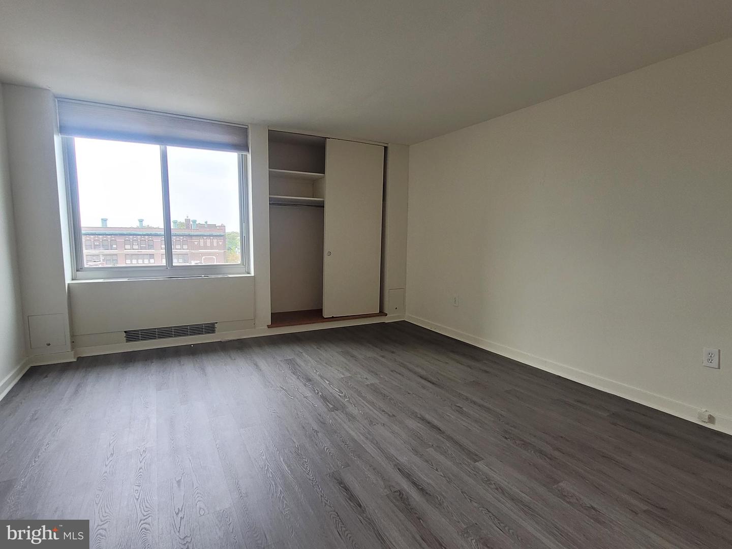 604-36 S WASHINGTON SQ #613 Property Photo 1