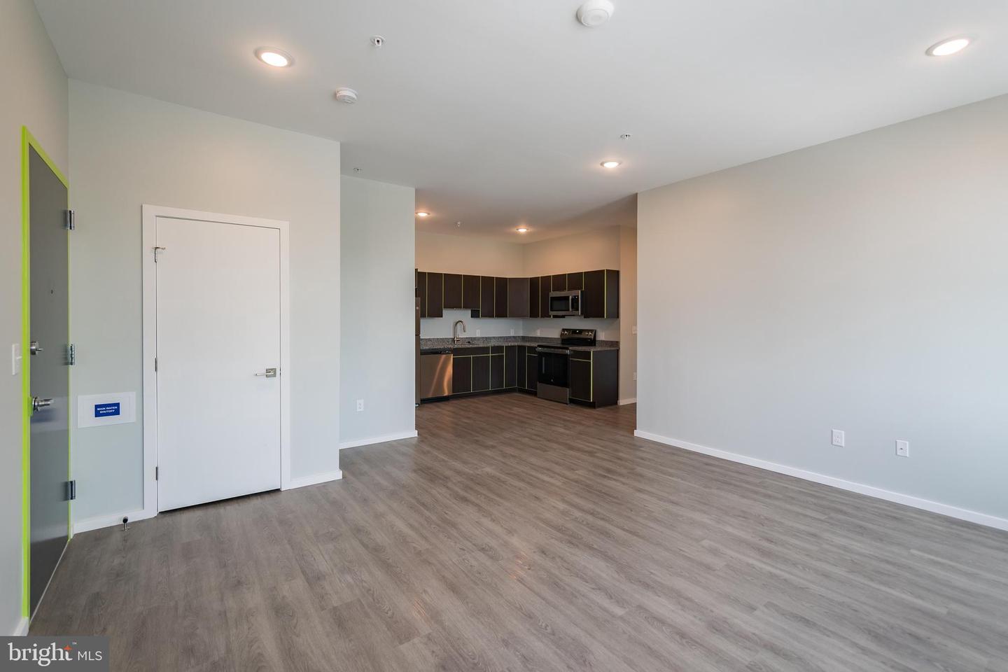 4124 Haverford Ave #two Bed/one Bath Property Photo 1