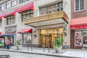 1500 Chestnut St #8i Property Photo 1