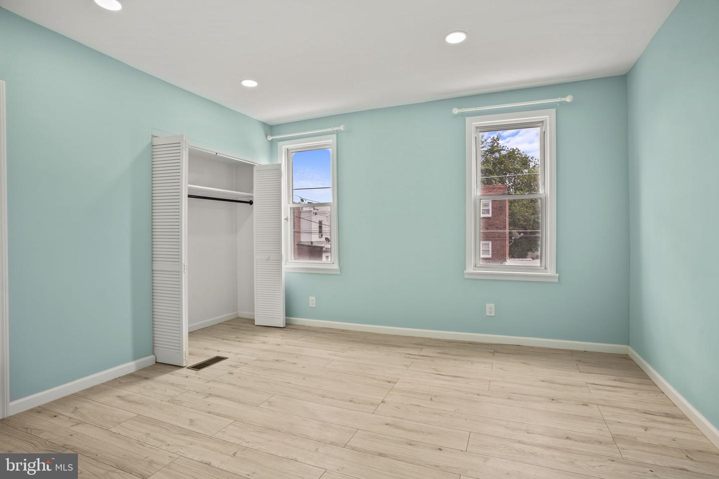 6640 Glenloch St Property Photo 13