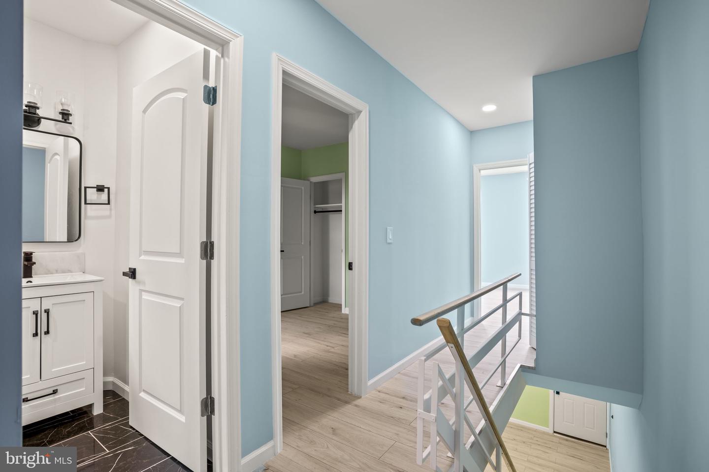 6640 Glenloch St Property Photo 24