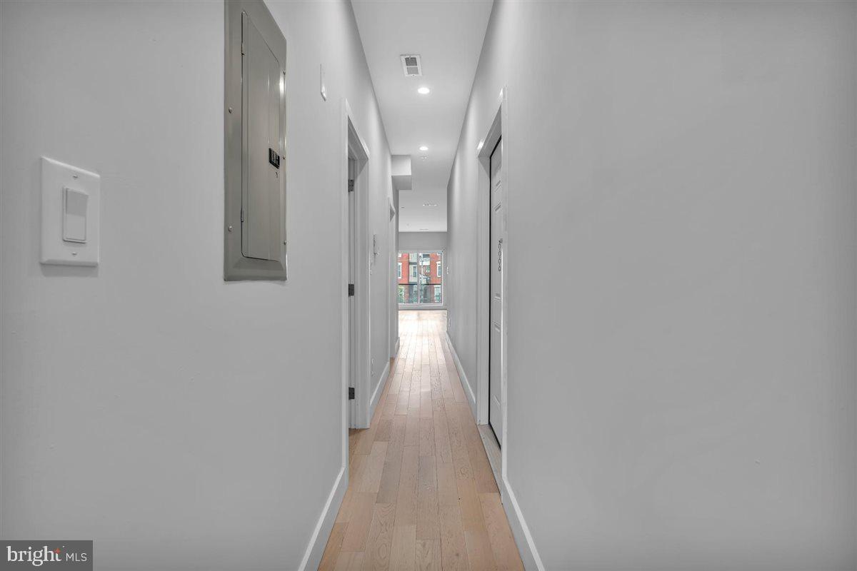 1005 N Marshall St Property Photo 39