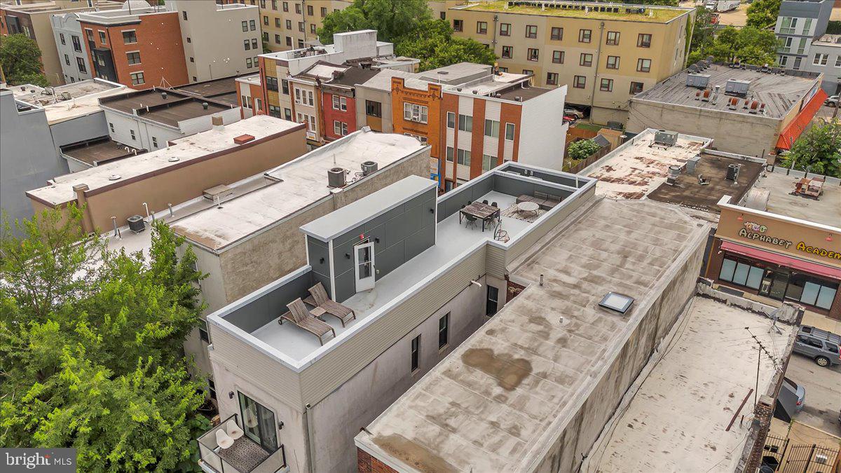 1005 N Marshall St Property Photo 62