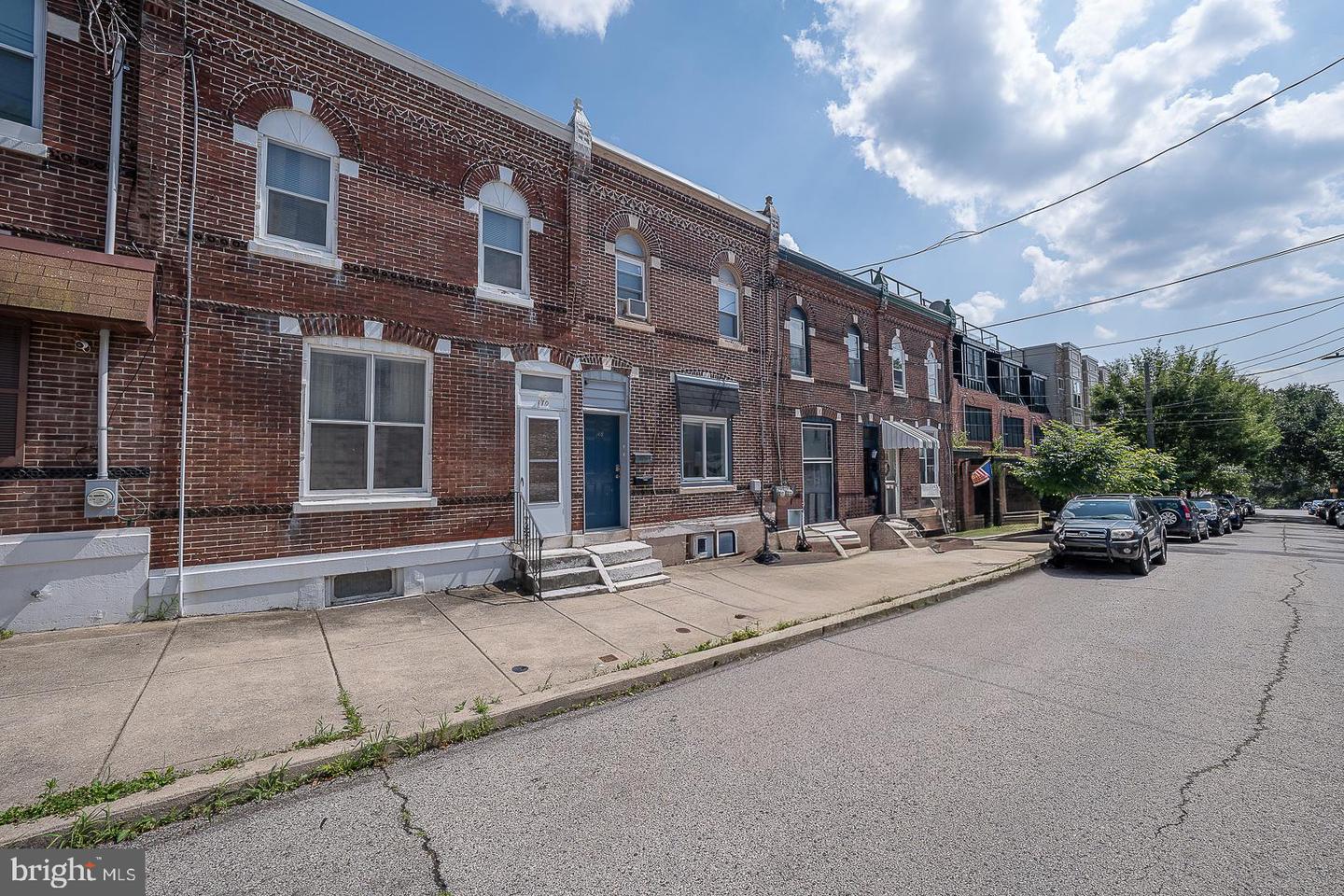 168 Kalos St Property Photo 2