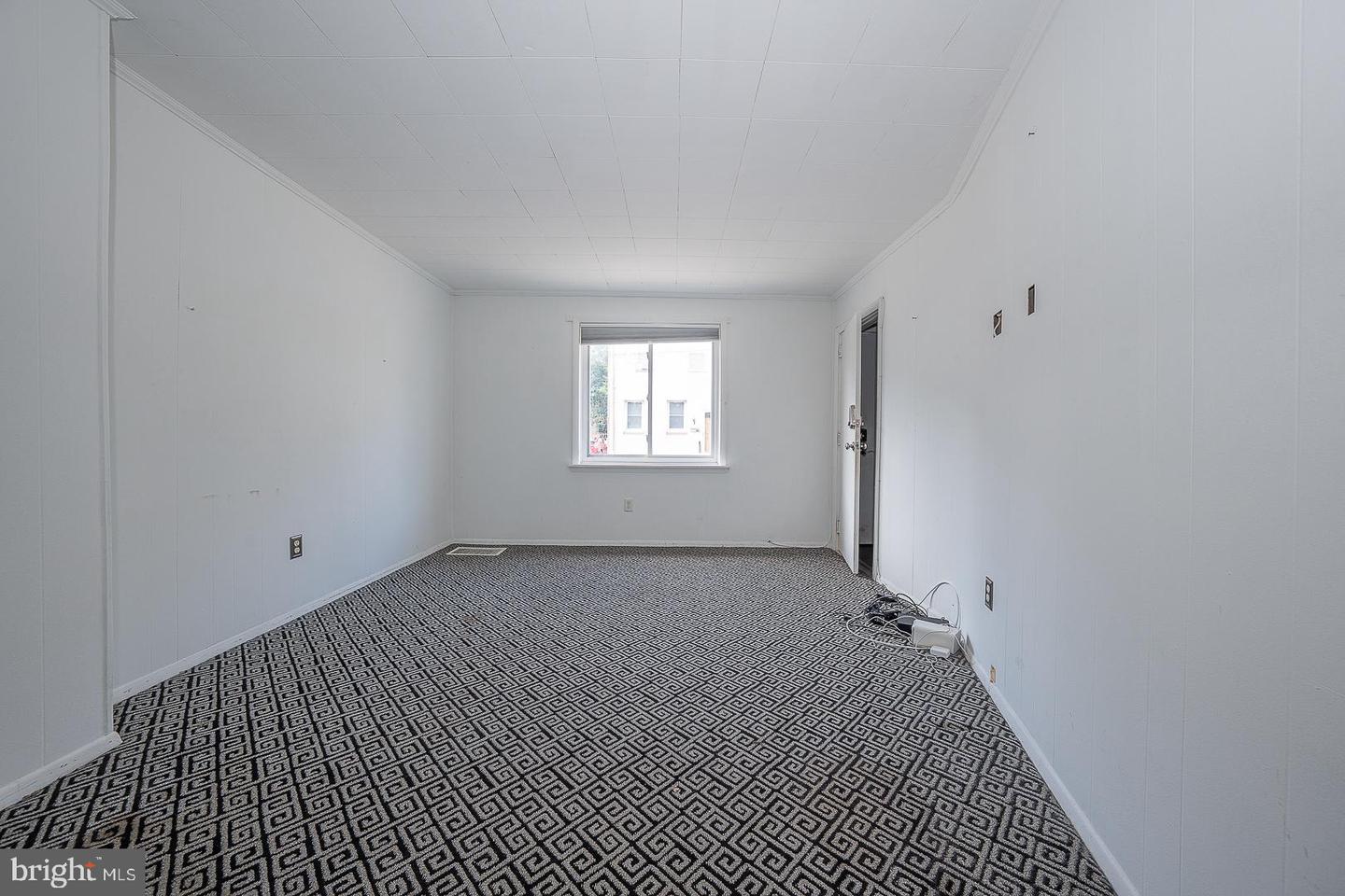 168 Kalos St Property Photo 6