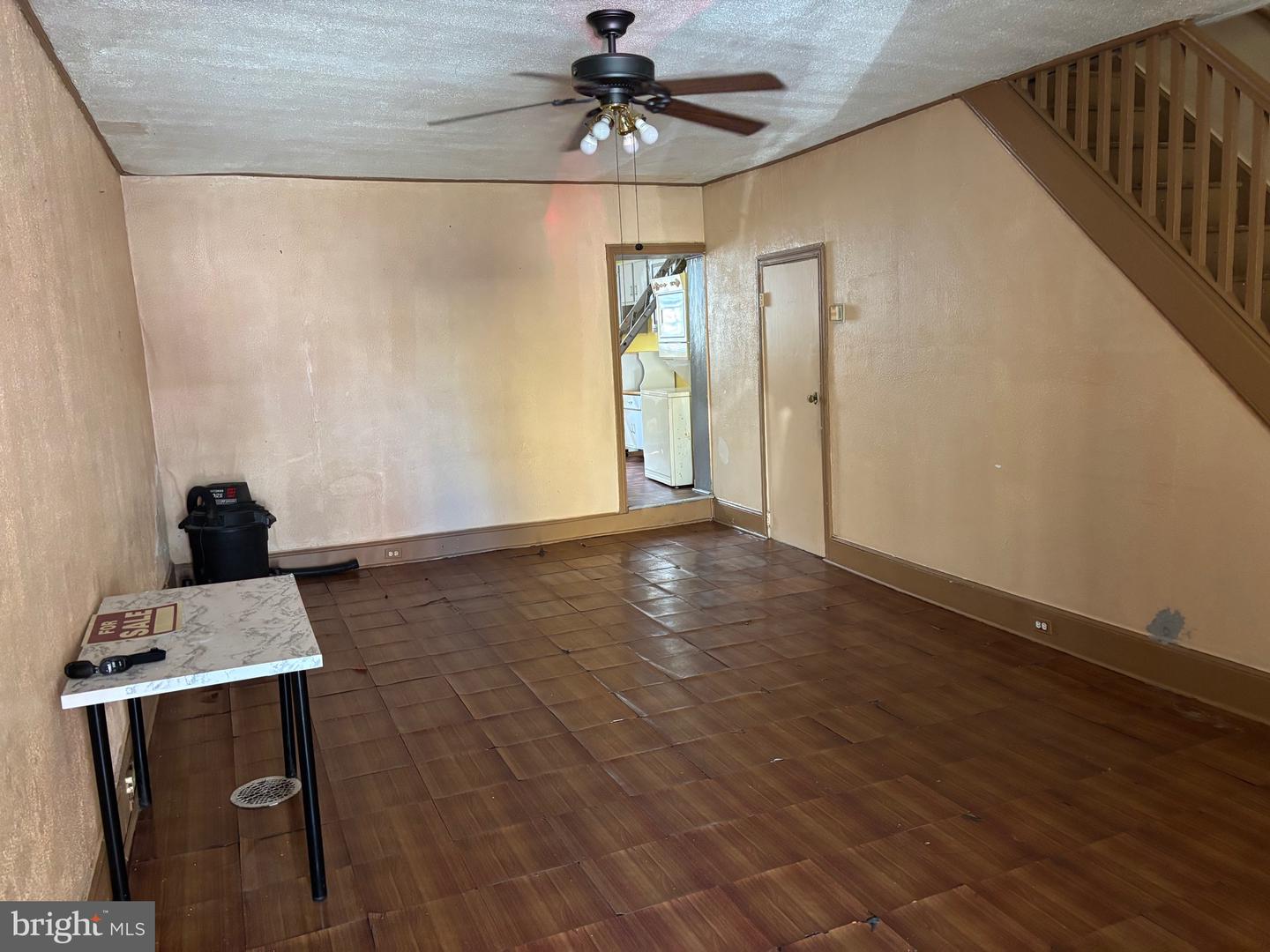 2506 N Mascher St Property Photo 2
