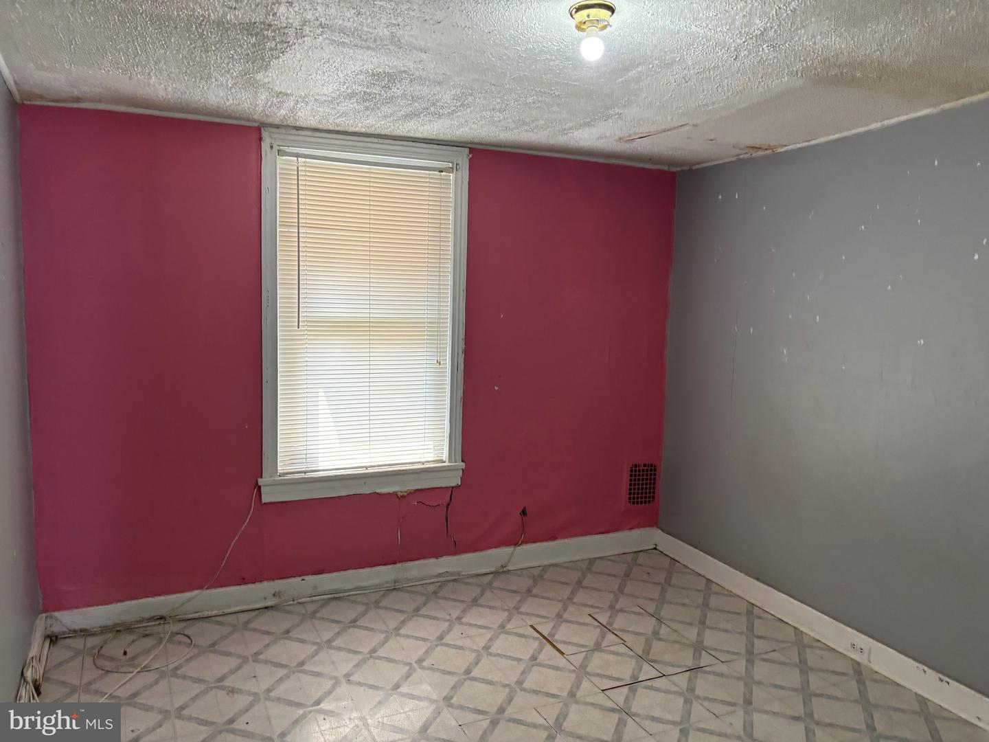 2506 N Mascher St Property Photo 19