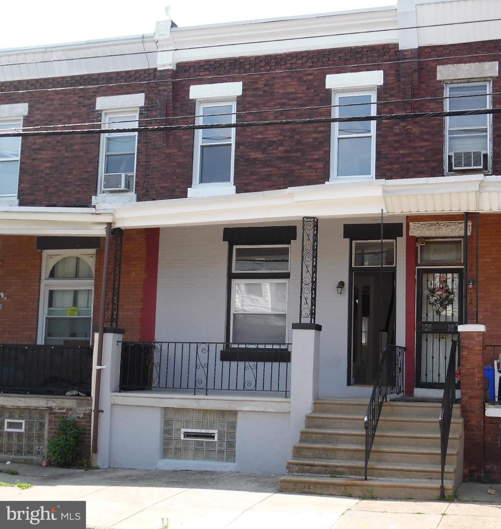 5530 Wyalusing Ave Property Photo 1