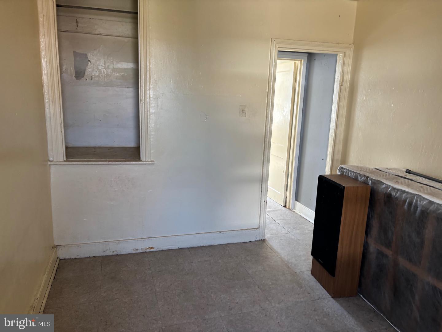2507 N Mutter St Property Photo 10