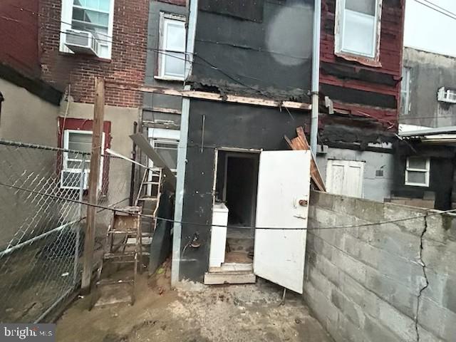 2507 N Mutter St Property Photo 23