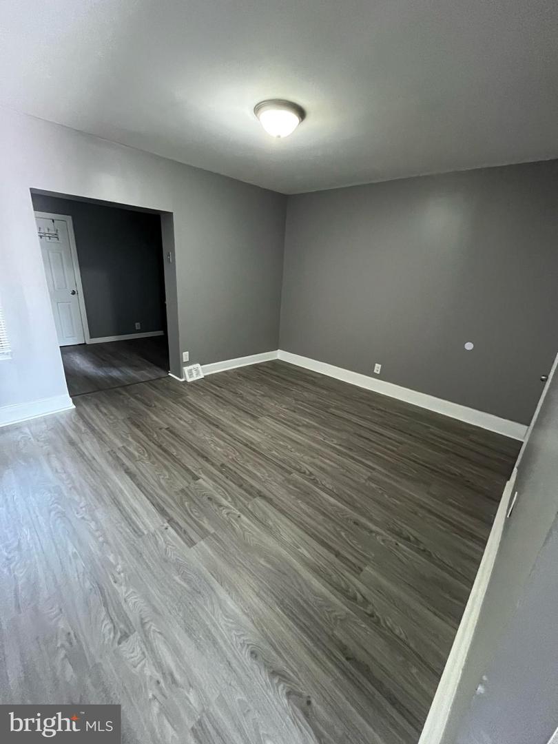 2029 Eastburn Ave Property Photo 13