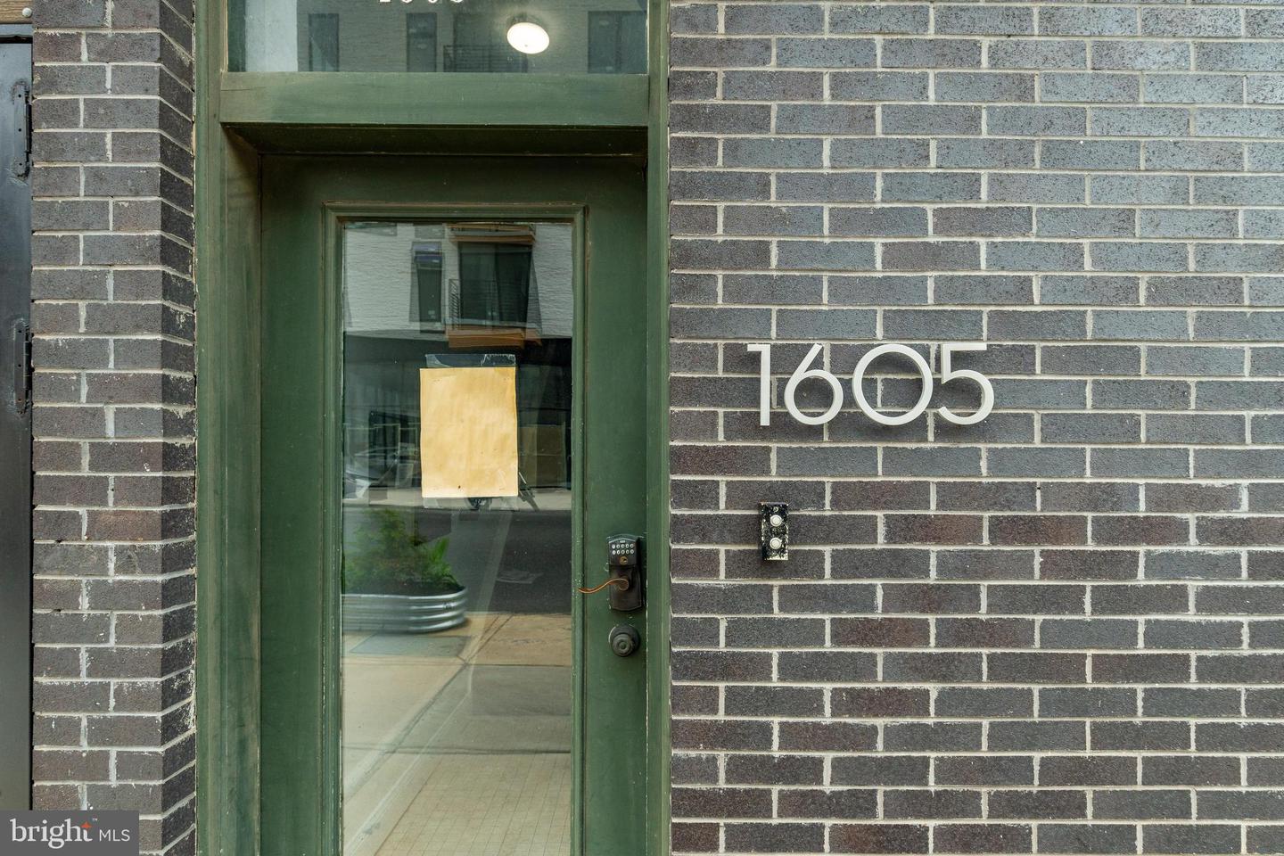 1605 Ridge Ave Property Photo 10