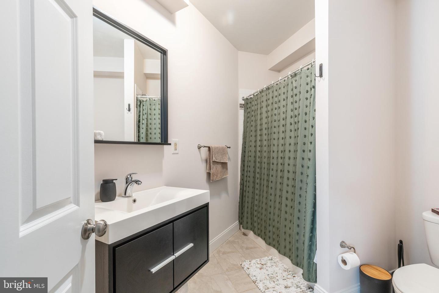 1605 Ridge Ave Property Photo 25