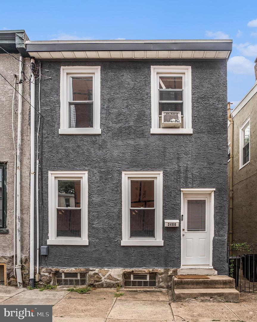 3466 Division St Property Photo 1