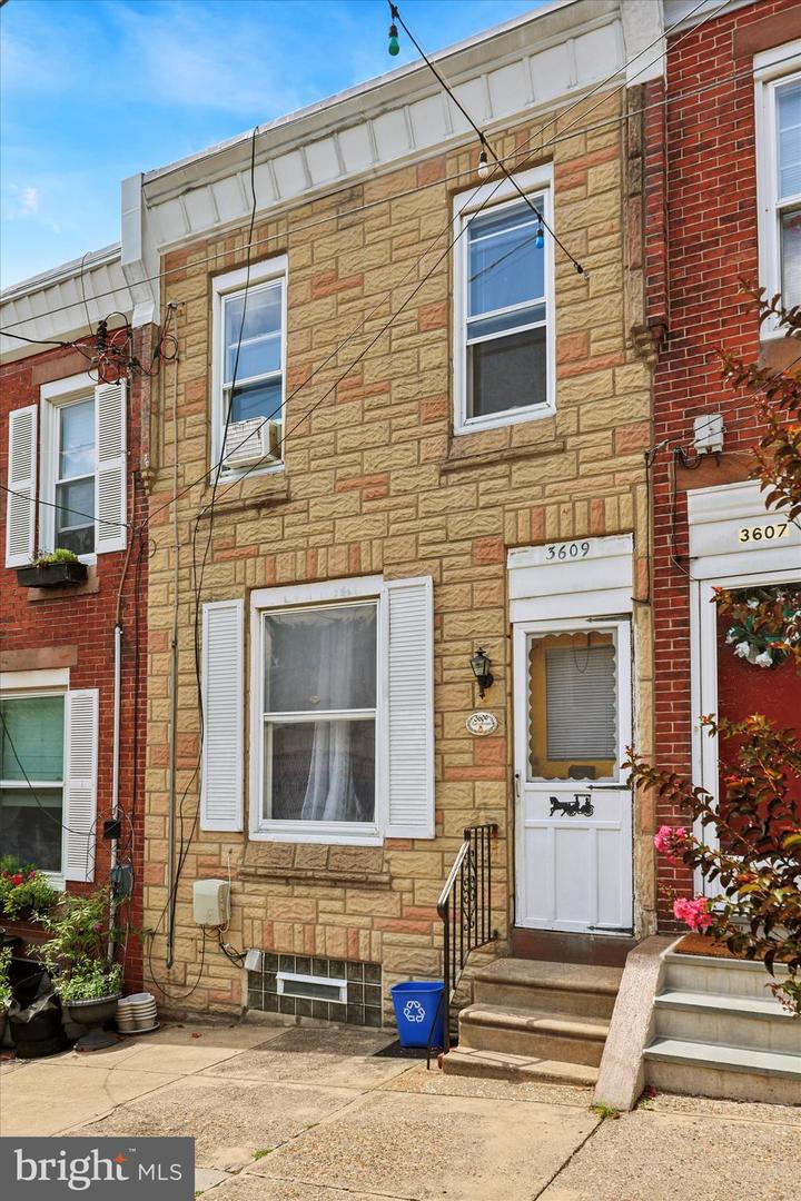 3609 Fisk Ave Property Photo 1