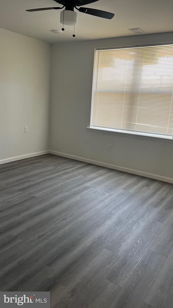 6049 Walton Ave Property Photo 4