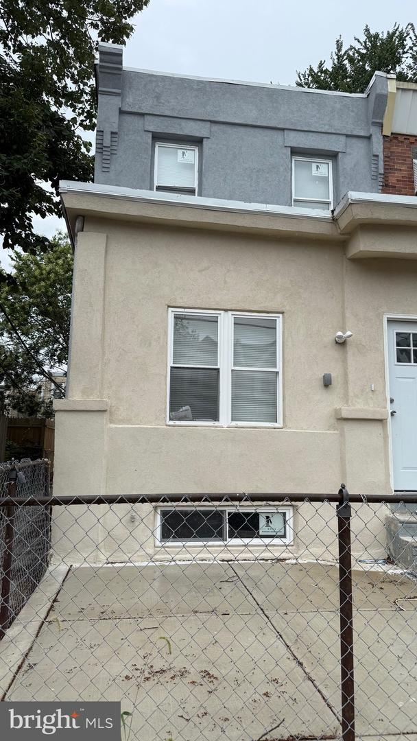 6049 Walton Ave Property Photo 19