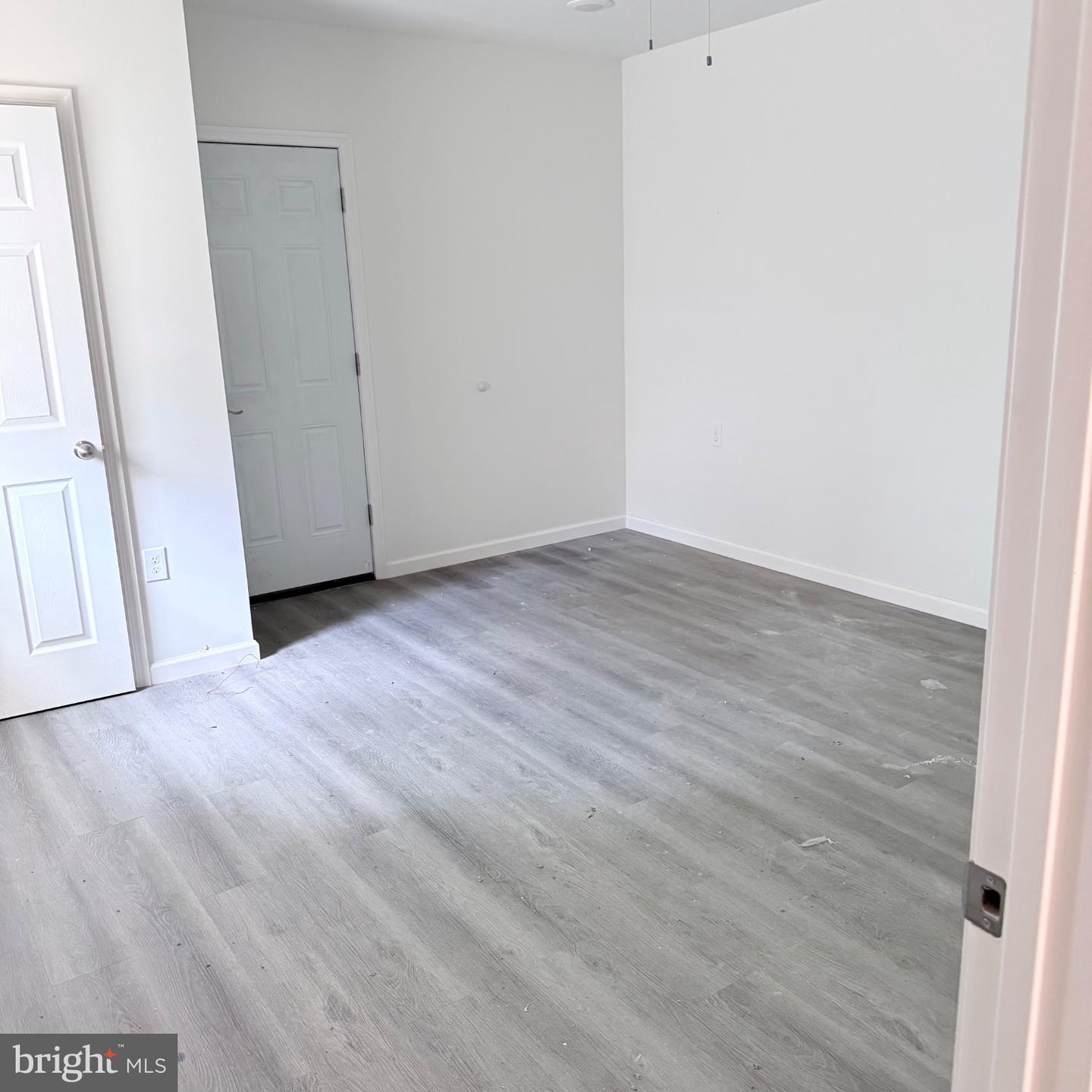 6049 Walton Ave Property Photo 34