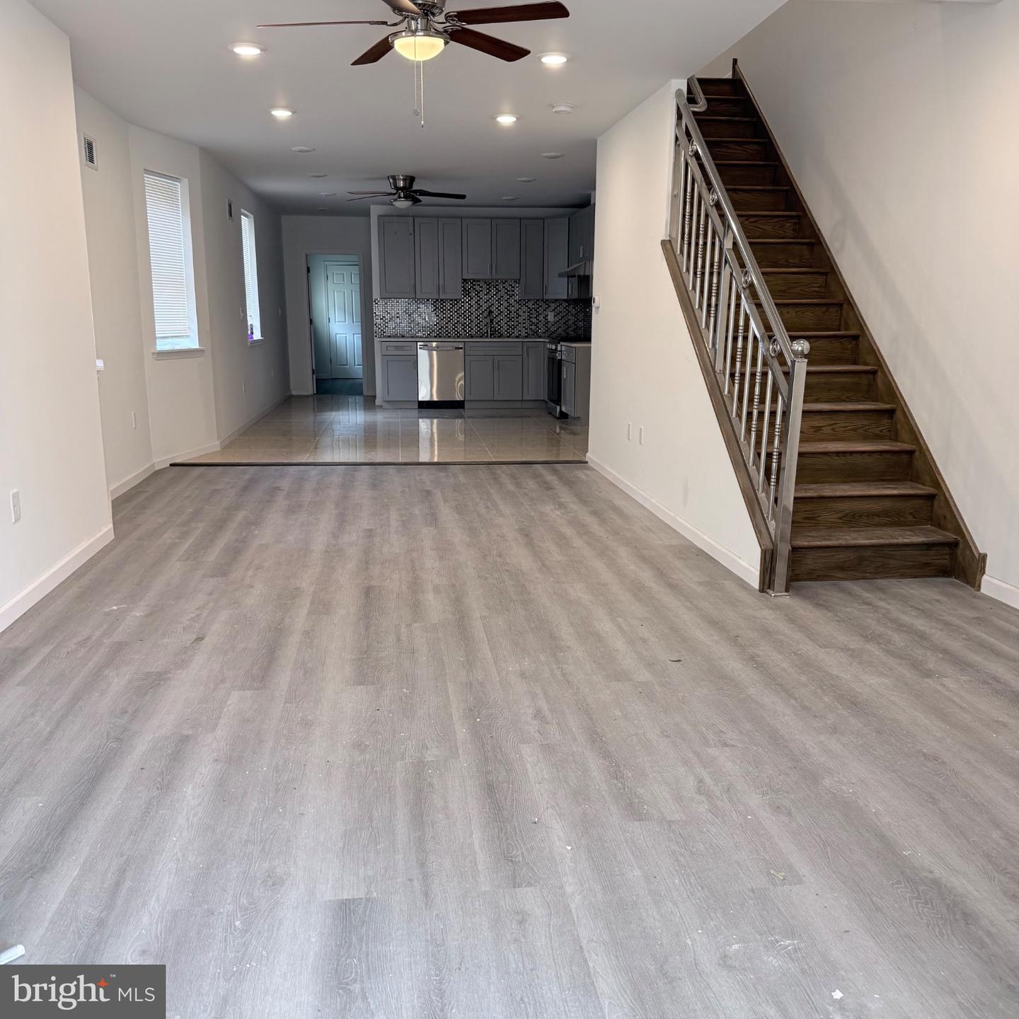 6049 Walton Ave Property Photo 35