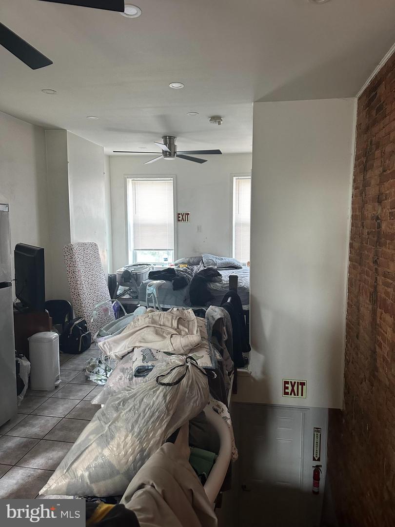 2873 N Lee St Property Photo 22
