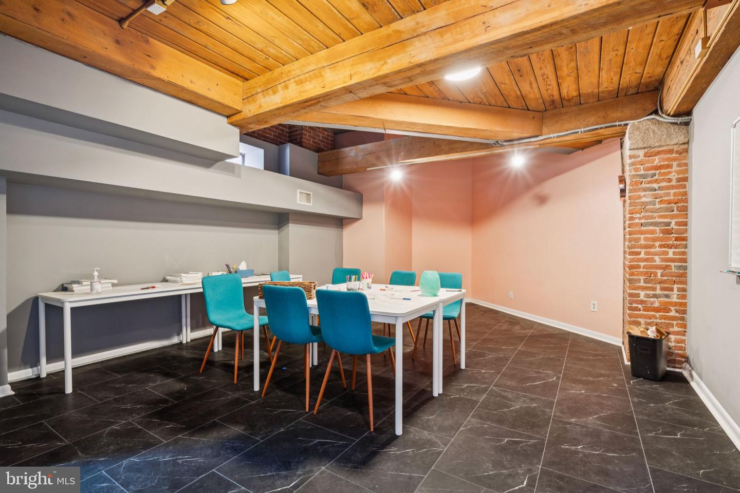115-19 Cuthbert St #b Property Photo 8