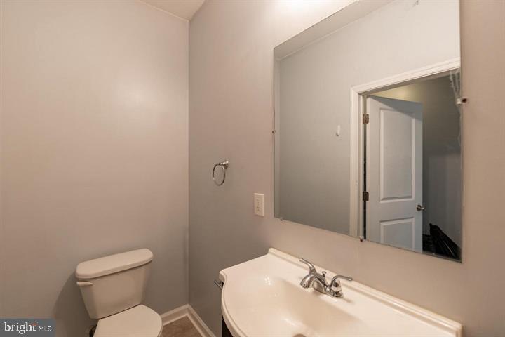 1133 W Colona St Property Photo 14