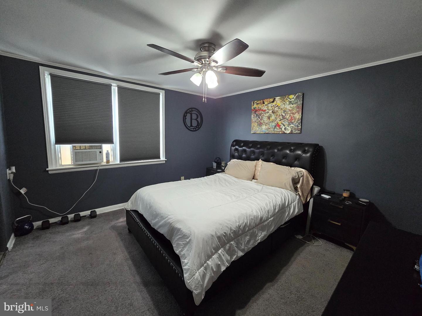 2727 Lardner St Property Photo 8