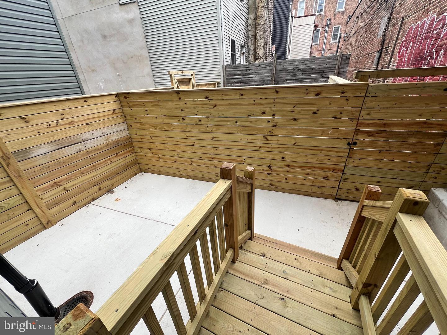 1704-4 Frankford Ave Property Photo 4