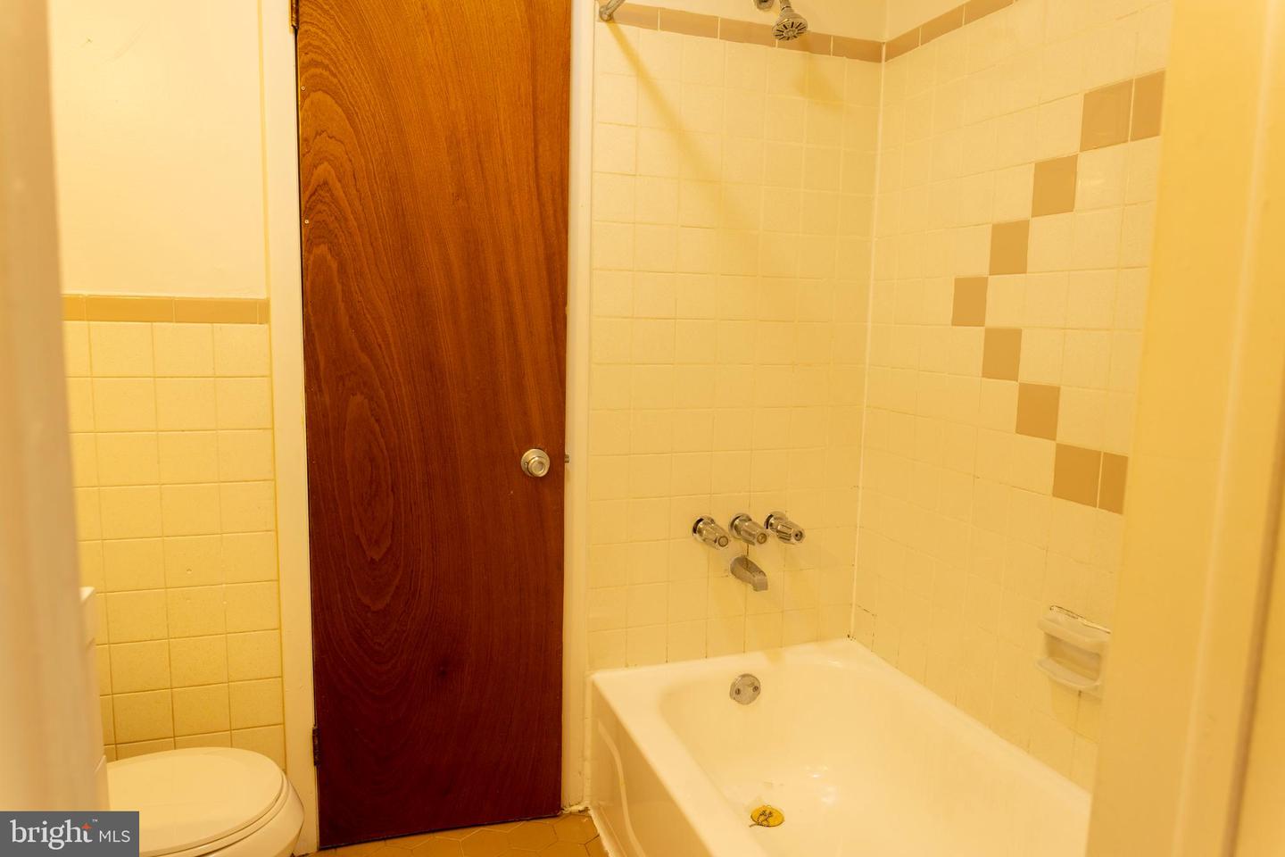 1622 E Passyunk Ave Property Photo 29