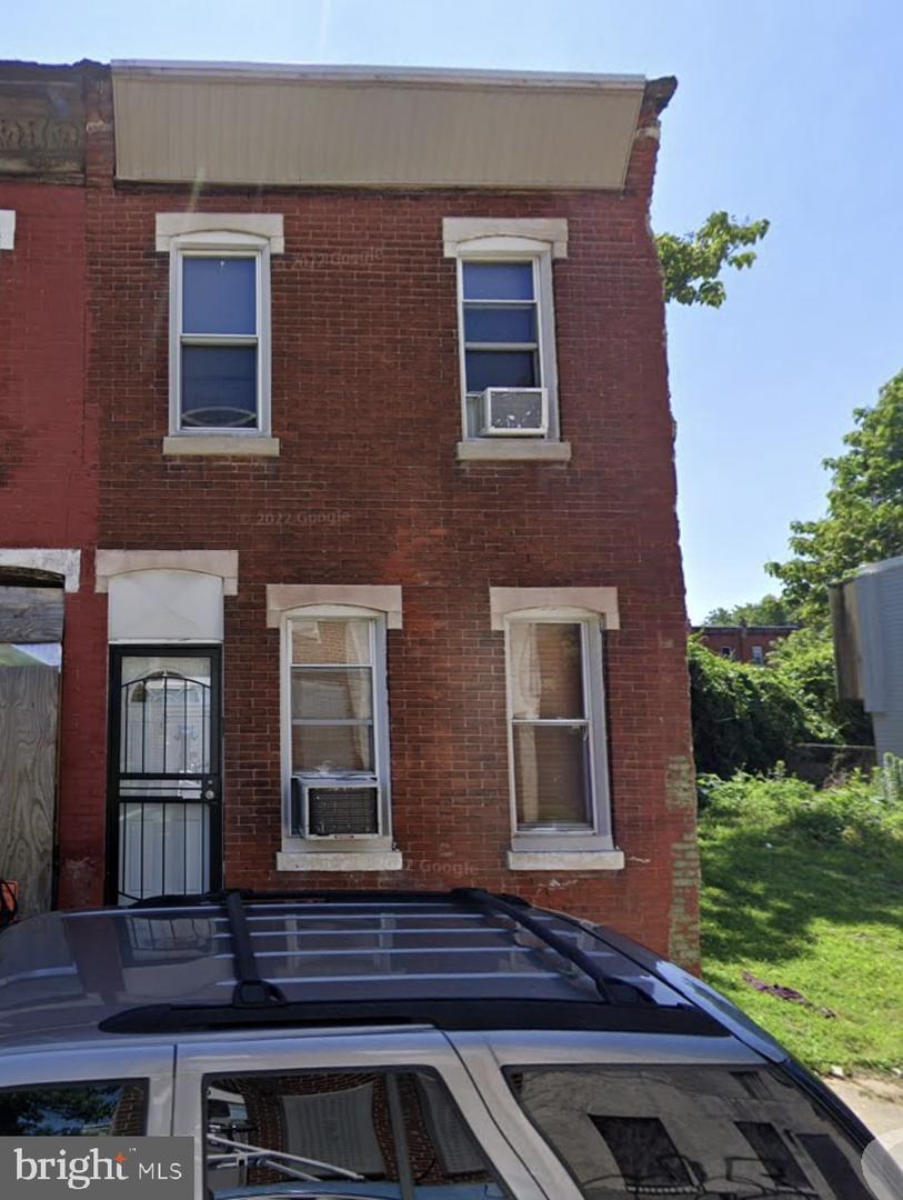 1819 N Ringgold St Property Photo 1