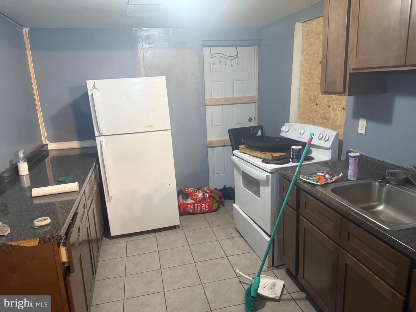 1819 N Ringgold St Property Photo 3