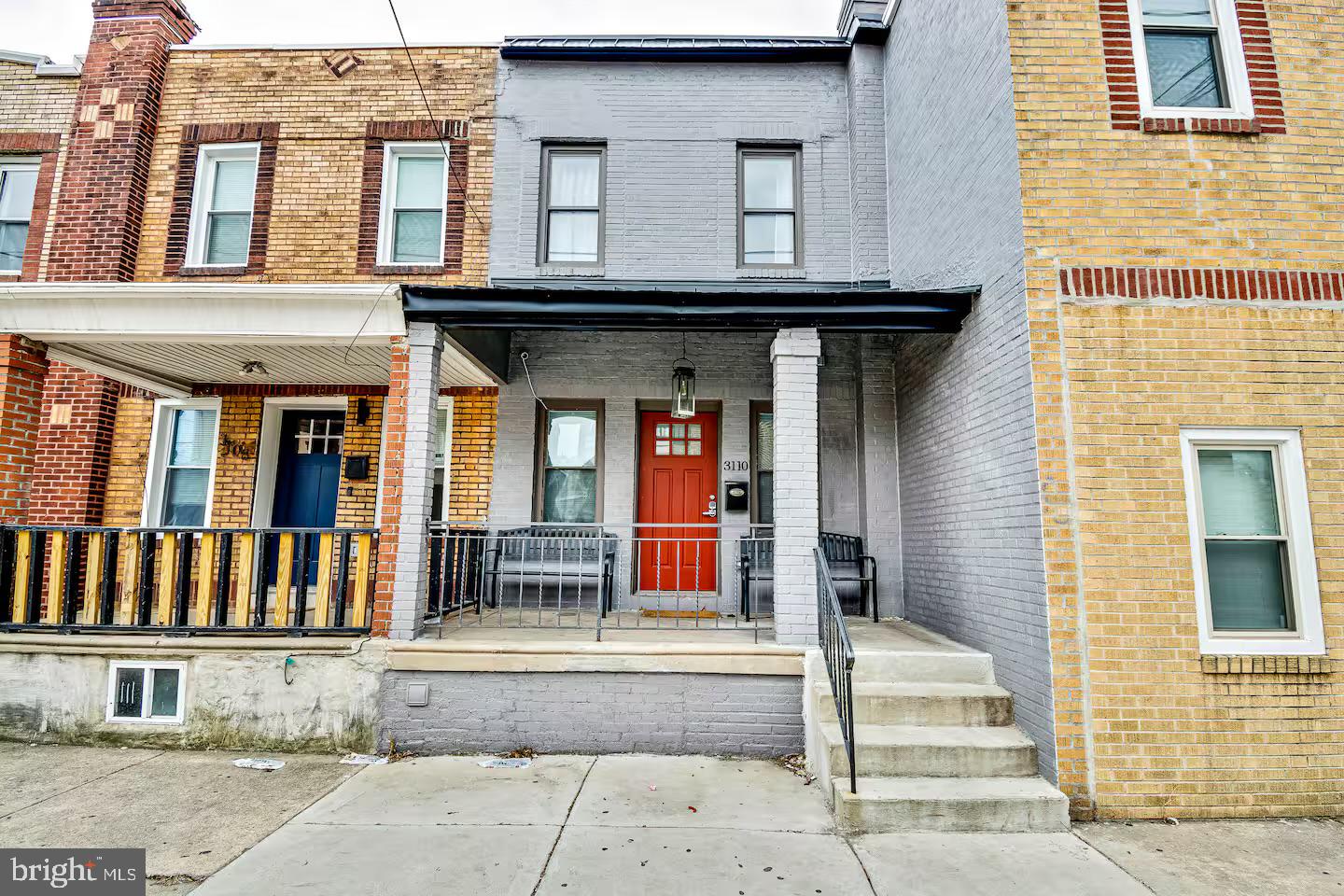 3110 Dickinson St Property Photo 1