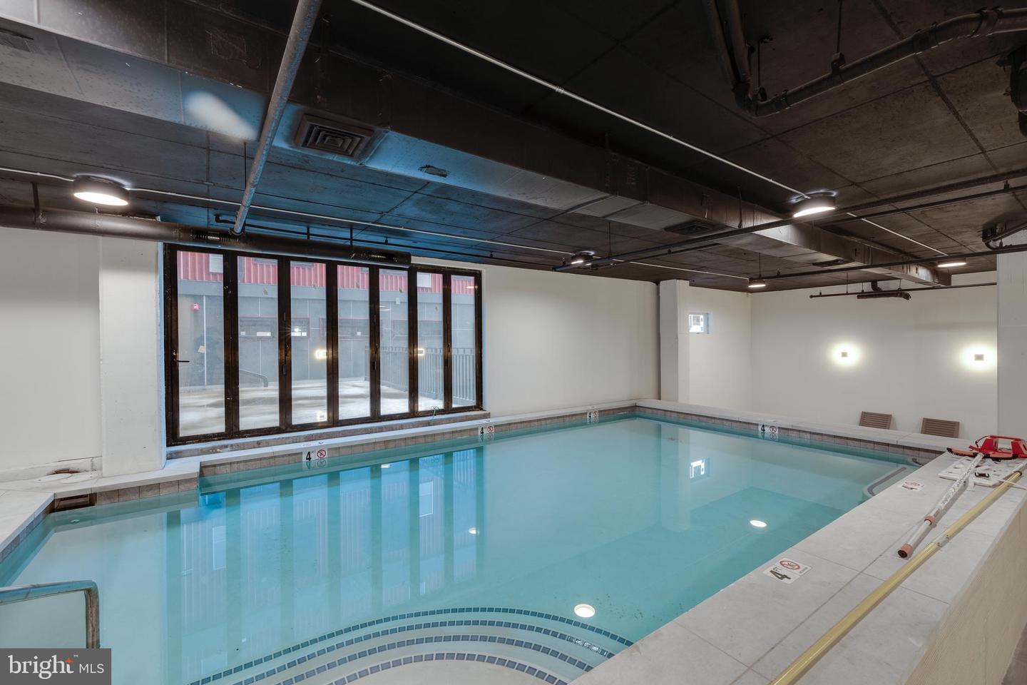 2400-18 E Huntingdon St #201 Property Photo 1