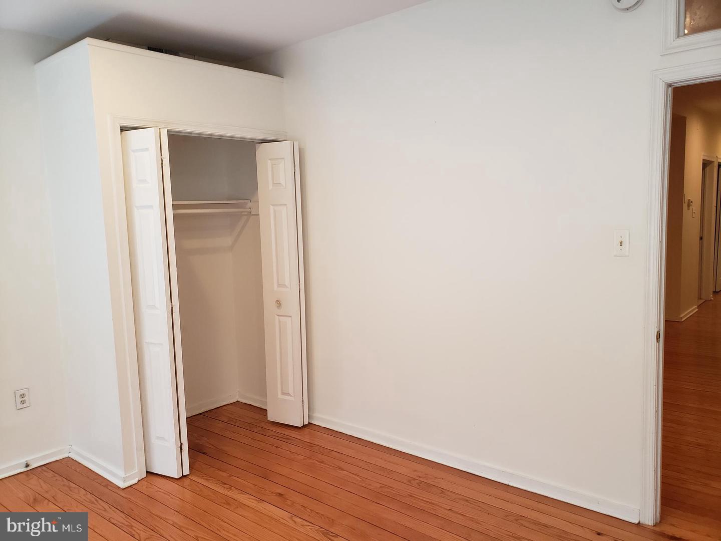 319 Market St ##3 Property Photo 12