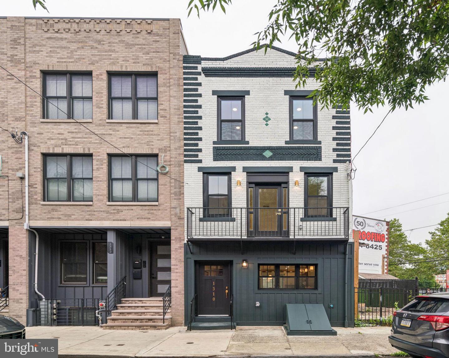 1310 E Passyunk Ave Property Photo 1